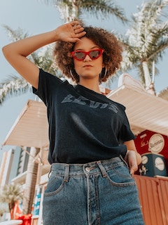 腾龙公司游戏网站案例